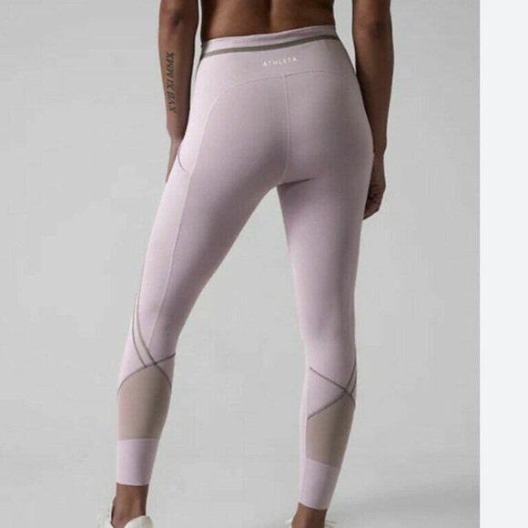 Athleta Ultimate Ignite Three Piece Set - Picture 4 of 10